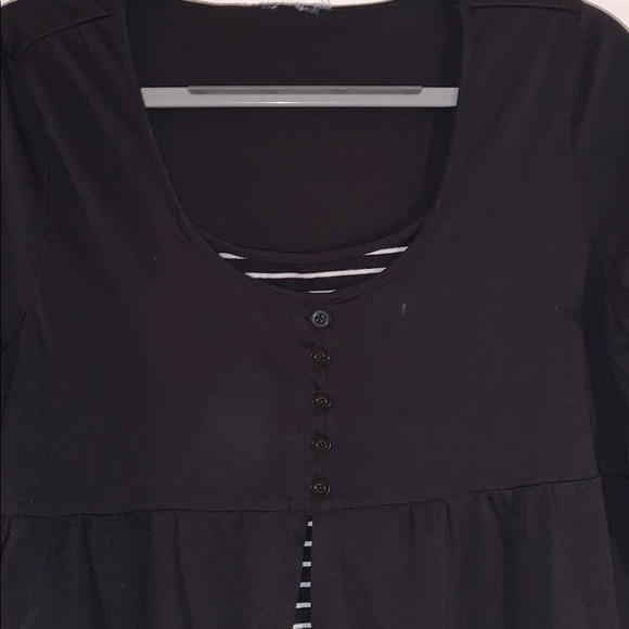 Black & white causal top - Picture 3 of 7